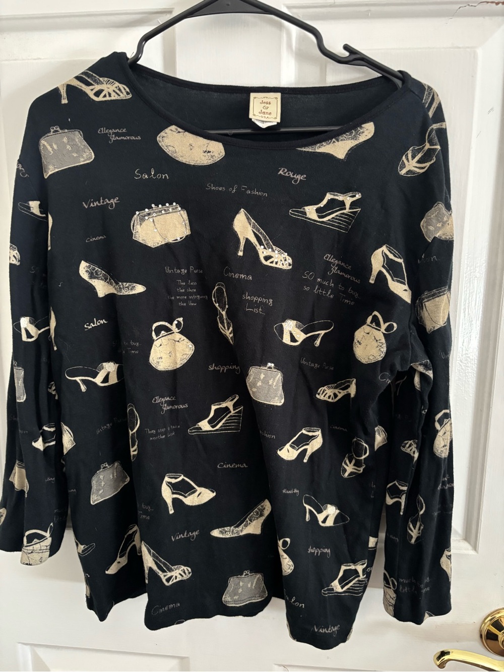 Vintage Jess & Jane Black Graphic Long Sleeve Top